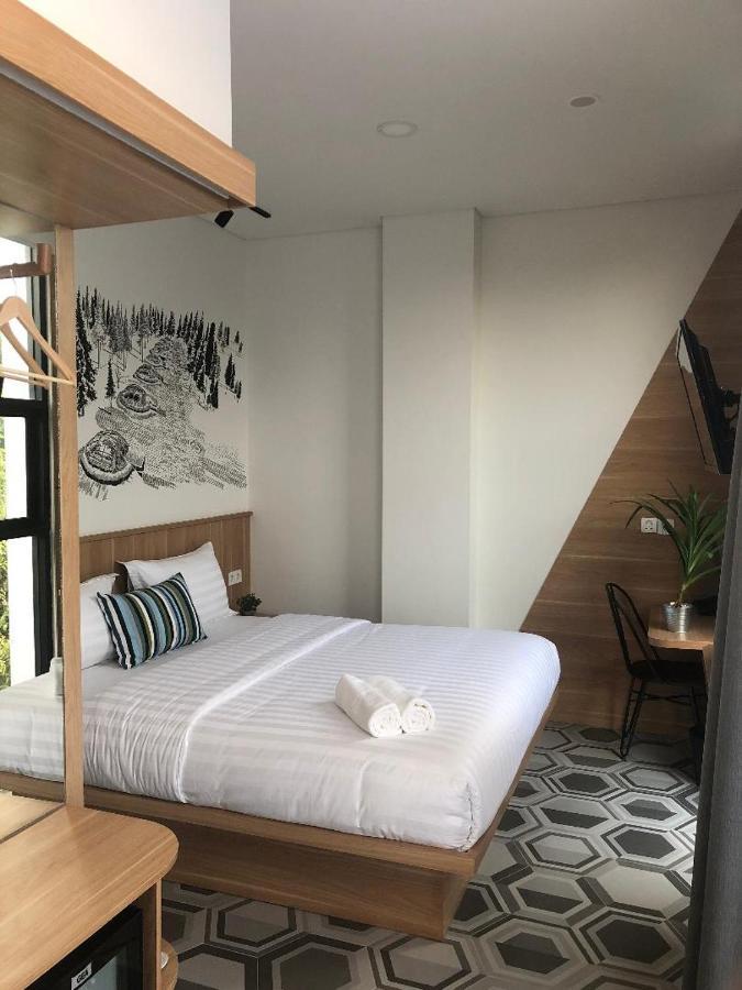 Casa Living Senayan Hotel Jakarta Exterior foto